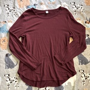 Women's Burgundy Long Sleeve Top